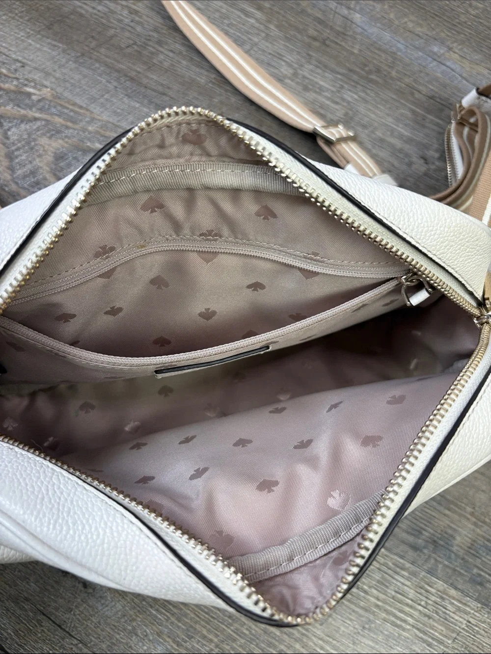 Kate Spade New York Rosie Pebbled Leather Flap Camera Bag Cream